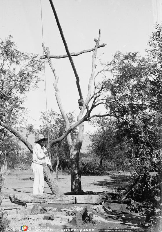 Pozo de agua (por William Henry Jackson, c. 1887)