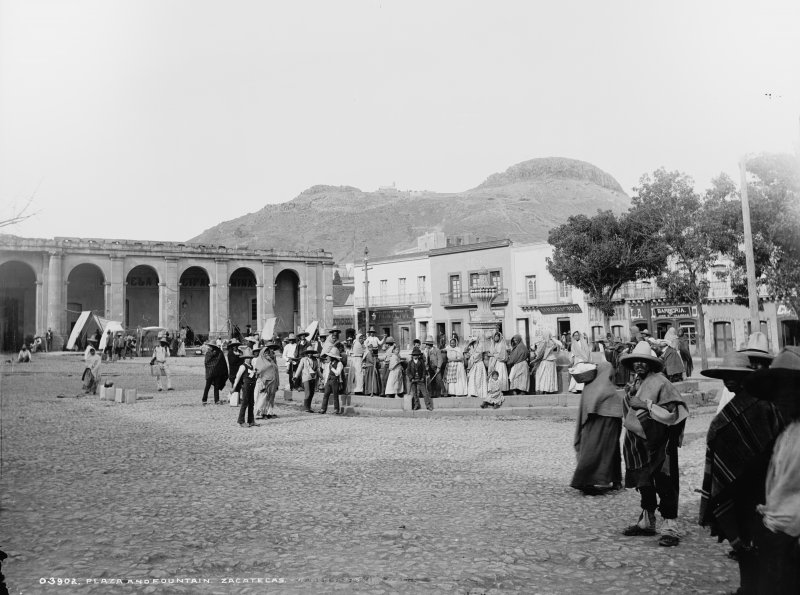 Fuente y Plaza de Zacatecas (por William Henry Jackson, c. 1888)