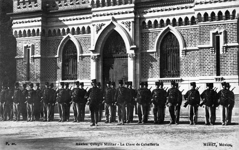 Clase de Caballería del Colegio Militar