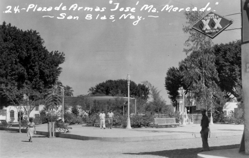 Plaza de Armas José María Mercado