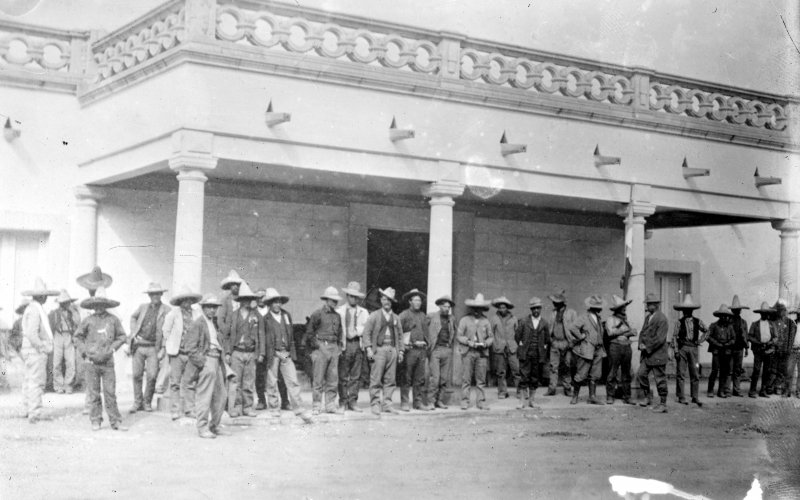 Francisco I. Madero en la Hacienda de Bustillo, Chihuahua (Bain News Service, 1911)