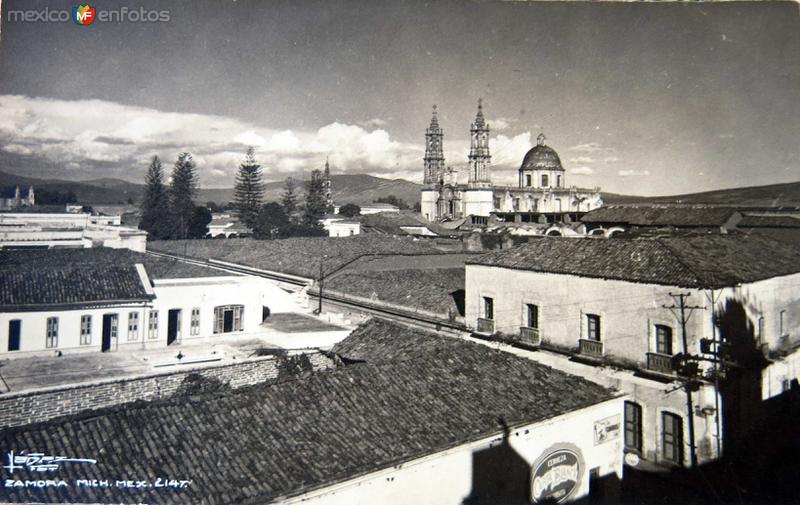 PANORAMA E IGLESIA