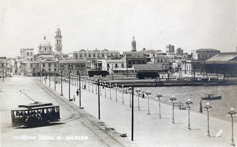 PANORAMA DESDE EL MALECON