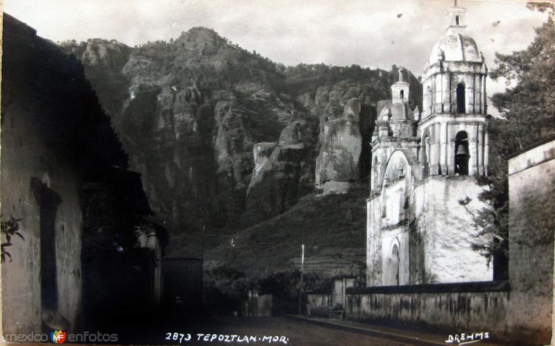 PANORAMA E IGLESIA por el fotografo HUGO BREHME