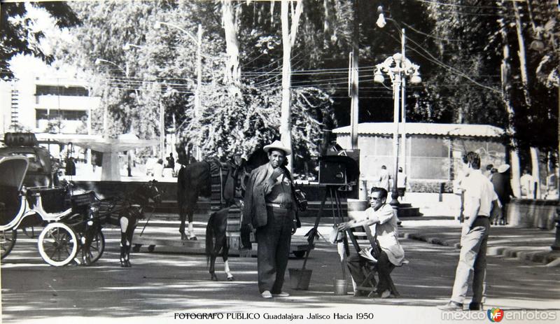 Fotógrafo Público en Guadalajara, Jalisco (circa 1950)