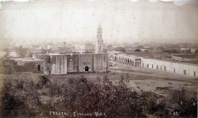 Fotos de El Fuerte, Sinaloa, México: PANORAMA E IGLESIA