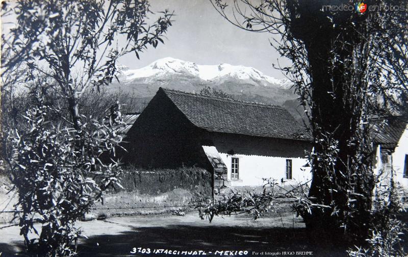 EL VOLCAN IXTACCIHUATL Por el fotografo HUGO BREHME