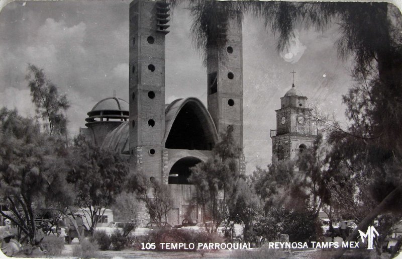 TEMPLO PARROQUIAL