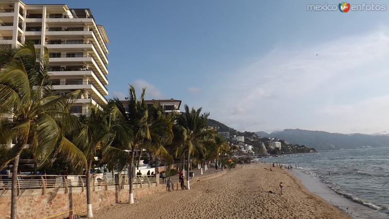 Playa Los Muertos. Abril/2015