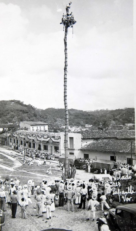 LOS VOLADORES DE