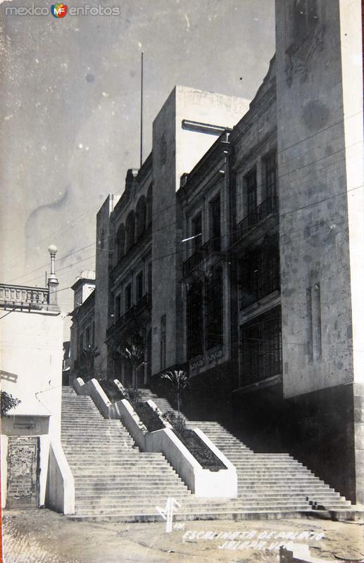 ESCALINATA DE EL PALACIO