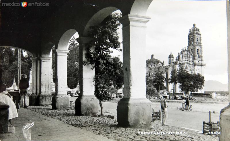 IGLESIA Y PORTALES