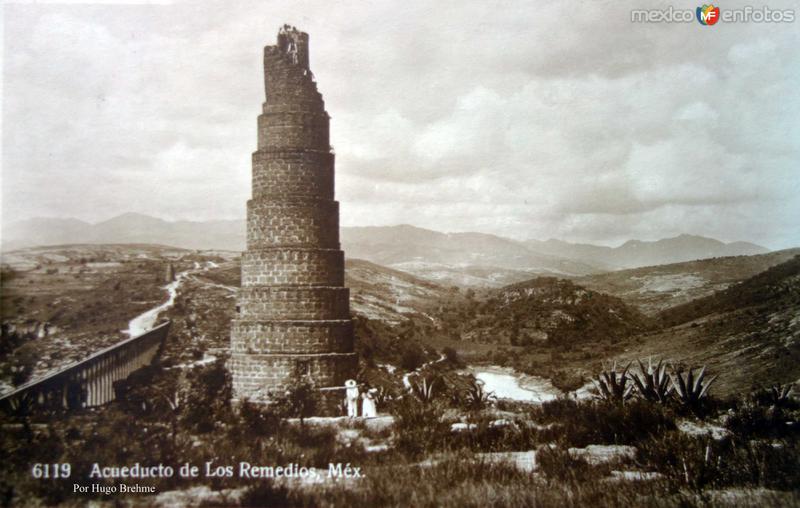 Acueducto de los Remedios Por el fotogrado Hugo Brehme