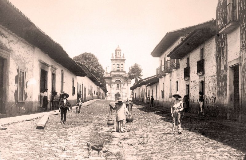 Pátzcuaro, calle típica, 1875-1907