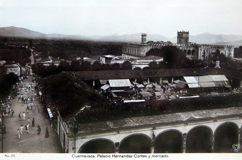 PANORAMA, MERCADO Y EL PALACIO DE CORTES