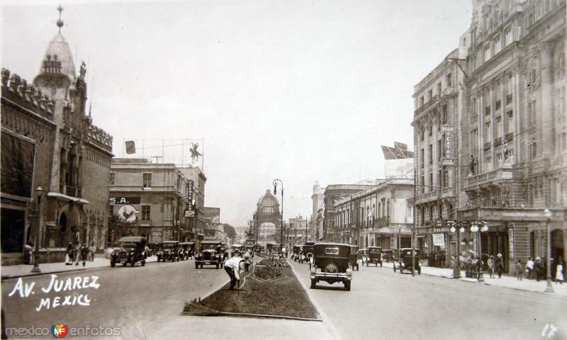 La Avenida Juarez