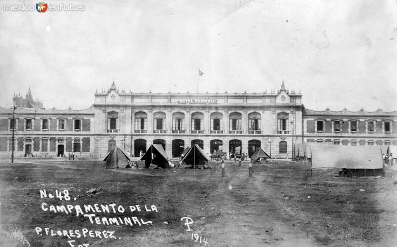 Campamento estadounidense en el Hotel Terminal (1914)