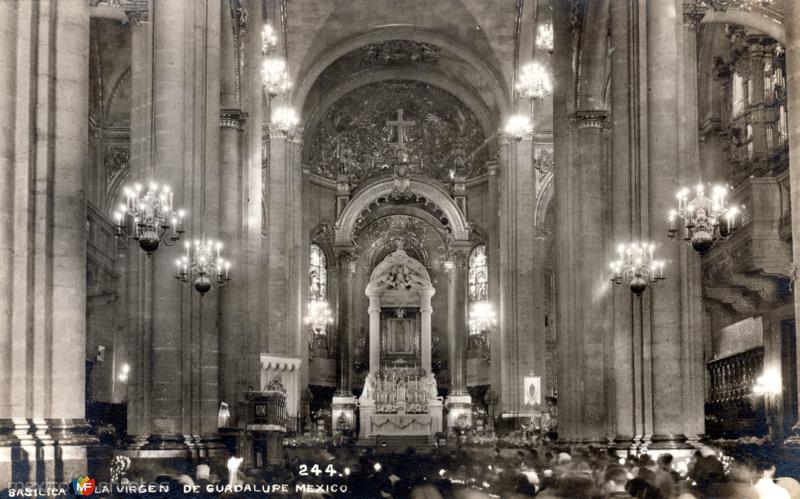 Interior de la Basílica de Guadalupe