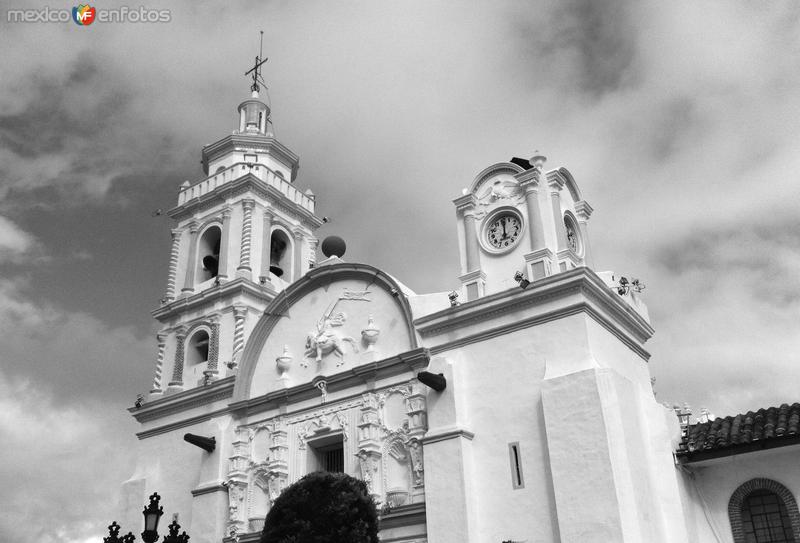 Parroquia de Santiago Apóstol. Zócalo de la ciudad.