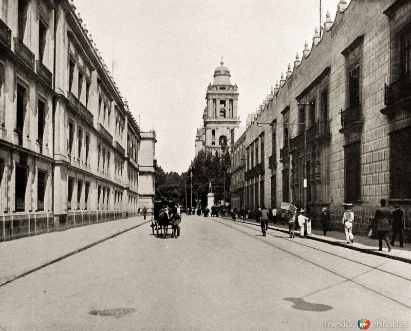 Calle de la Moneda