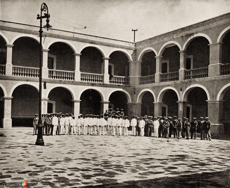 Escuela Naval Militar - Veracruz, Veracruz (MX14831051490116)