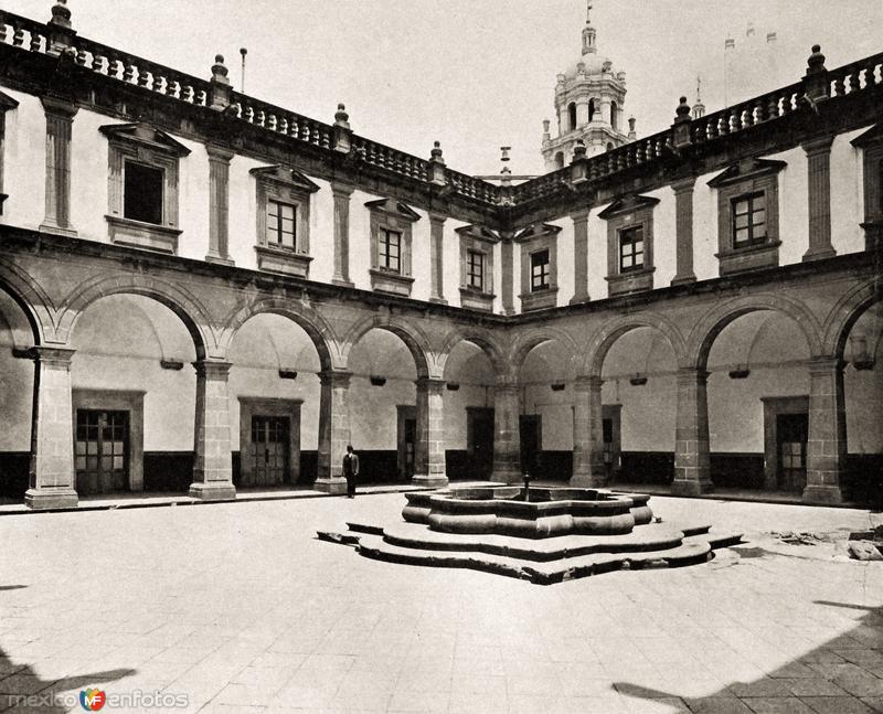 Colegio del Estado