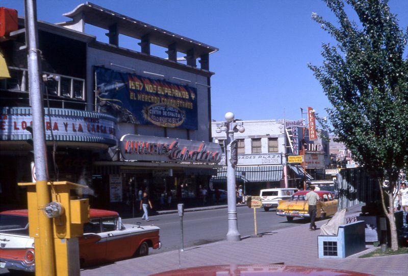 Cine Plaza (1967)