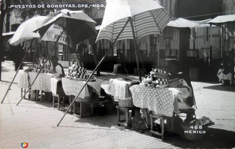 Puesto de gorditas en La Villa de Guadalupe.