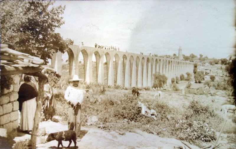 El Acueducto de Los Remedios ( Fechada el 23 de Agosto de 1948 ).