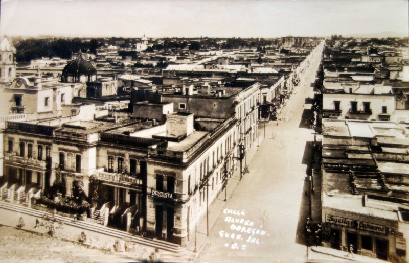 Calle Alvaro Obregon.