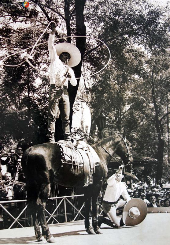 Tipos Mexicanos Charros .