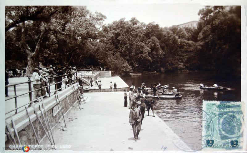 El lago de Chapultepec ( Cilculada en Marzo de 1923 ).