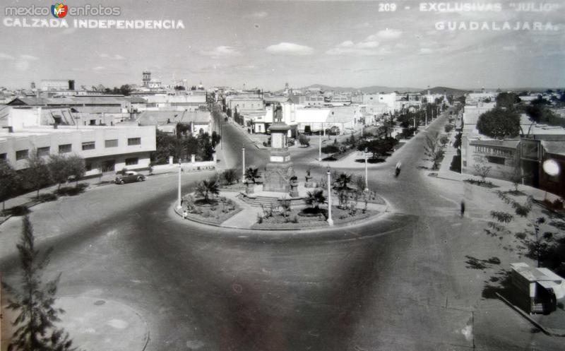 Calzada Independencia.