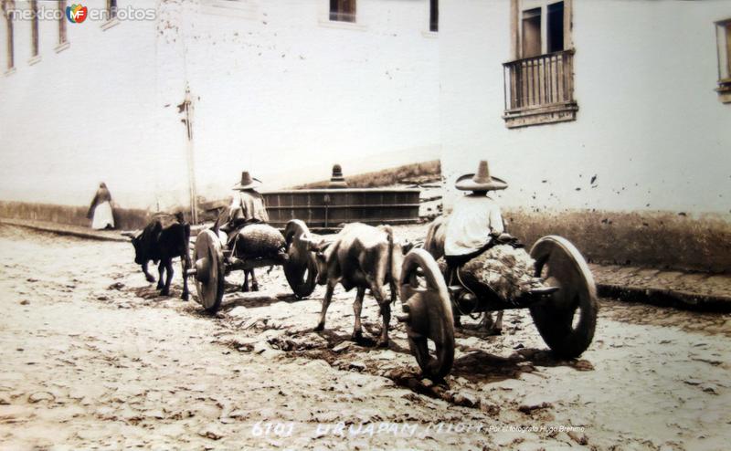 Escena Callejera Por el fotografo Hugo Brehme.