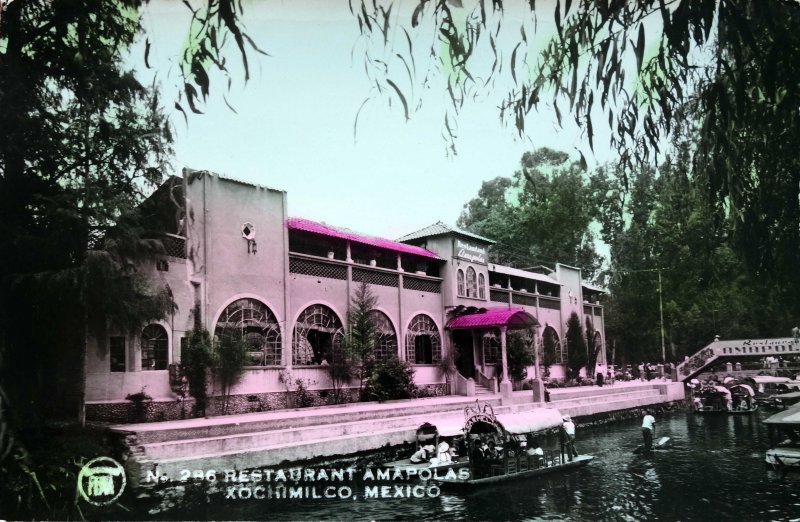 Los Canales de Xochimilcoy Restaurant Amapolas.