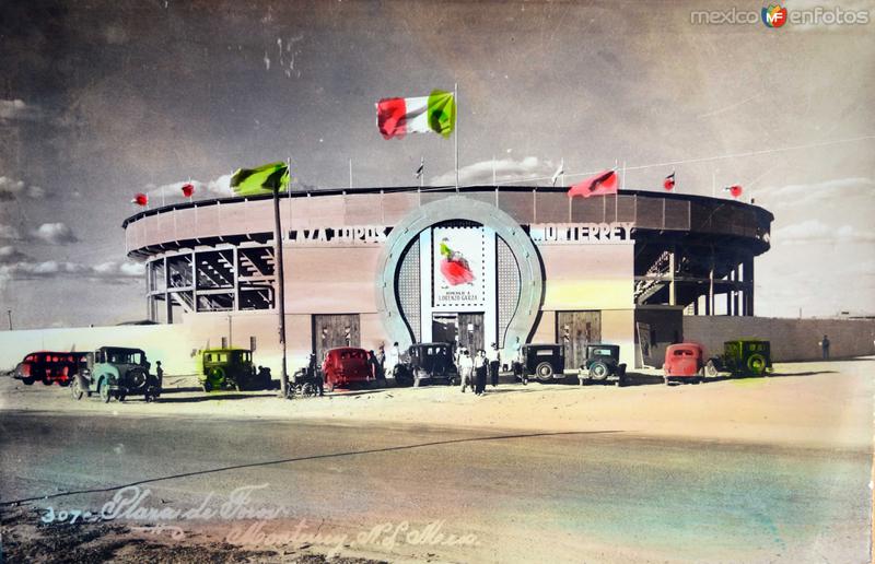 La Plaza de Toros ( Circulada el 6 de Febrero de 1946 ).