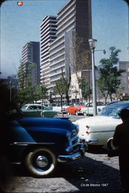 Paseo de la Reforma de la Cd. de México (c. 1953)