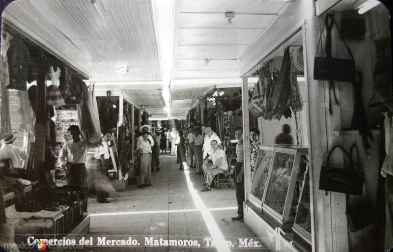 Comercios de el mercado.