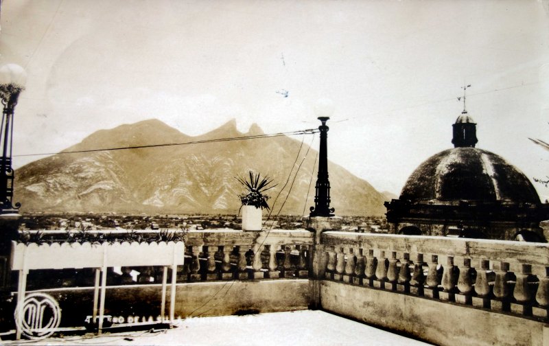 Cerro de la Silla ( Circulada el 20 de Mayo de 1926 ).