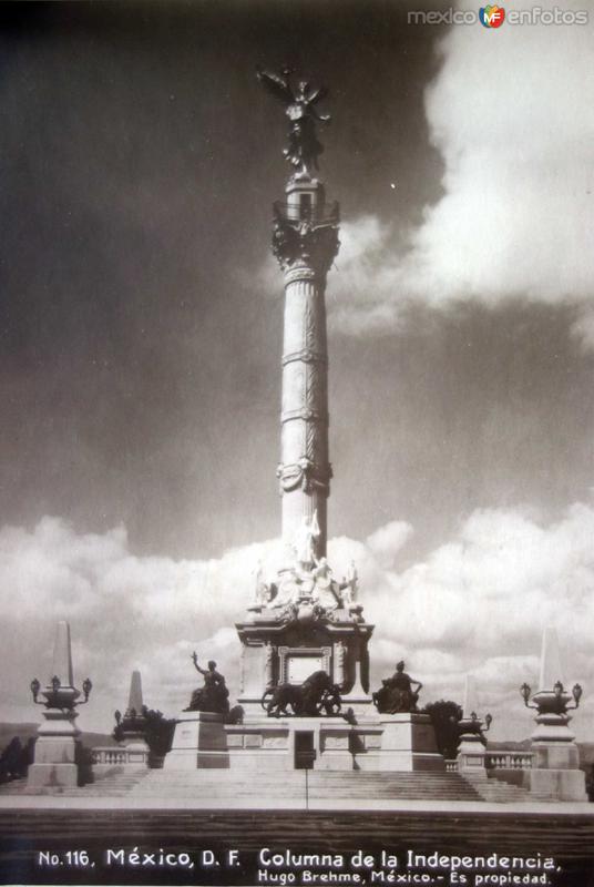 Mto a La Independencia Ciudad de Méxicopor el fotografo HUGO BREHME .