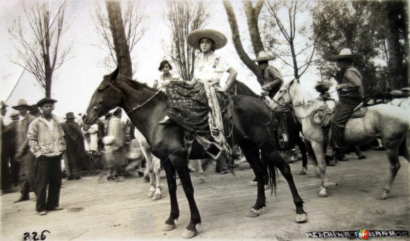 Tipos Mexicanos tipicaChina Poblana ( Circulada el 17 de Diciembre de 1930 ).