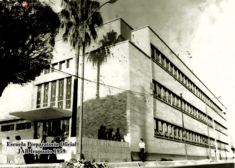 Escuela Preparatoria Oficial Irapuato 1966