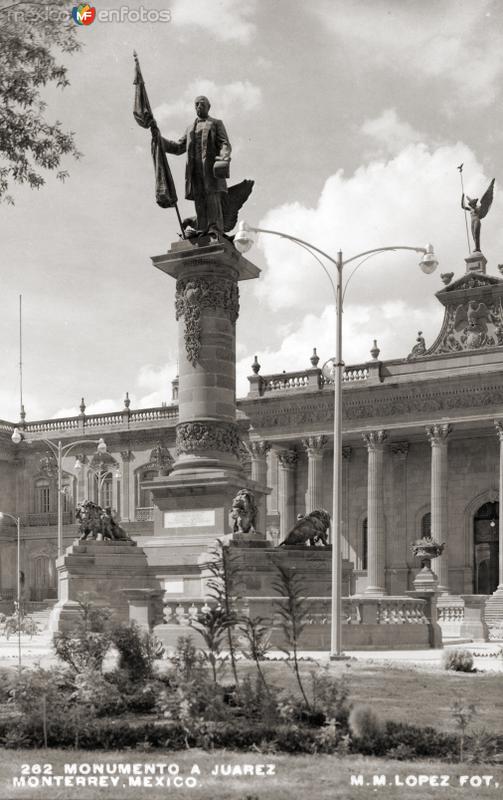 Fotos de Monterrey, Nuevo León, México: Monumento a Juárez y Palacio de Gobierno