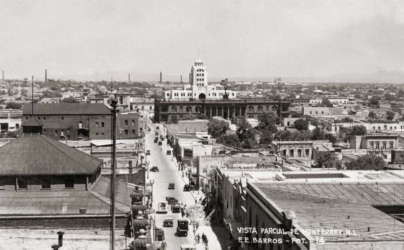 Vista panorámica hacia el Palacio de Gobierno y Calle Zaragoza