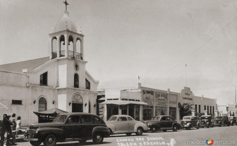 Iglesia y Escuela Lázaro Cárdenas