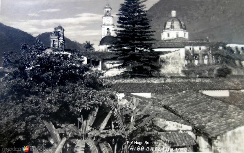 Panorama Por el fotografo Hugo Brehme.