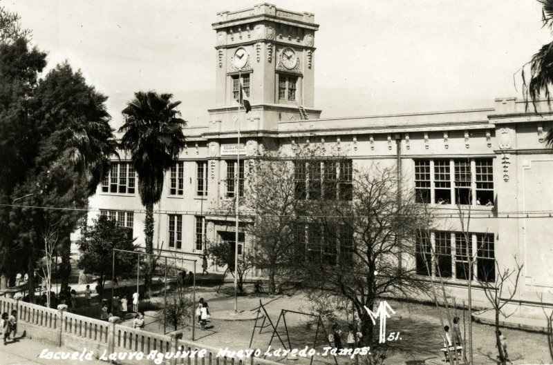 Escuela Lauro Aguirre