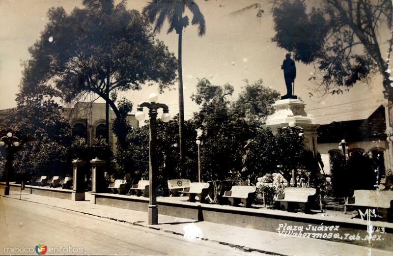 Plaza Juarez ( Circulada el 14 de Septiembre de 1947 ).