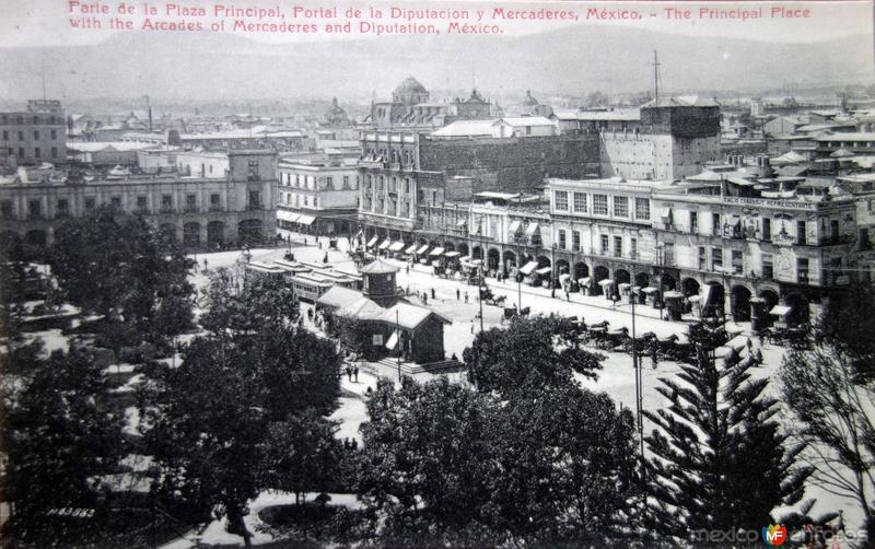 Parte de la plaza principal.