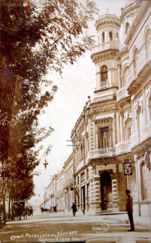 Calle de Prisiliano Sanchez.